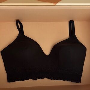 Natori Black Lace Bra Intimates & Sleepwear